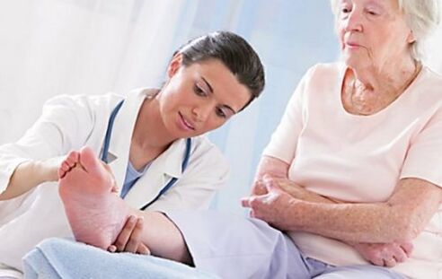 Posjetite liječnika ako imate simptome proširenih vena